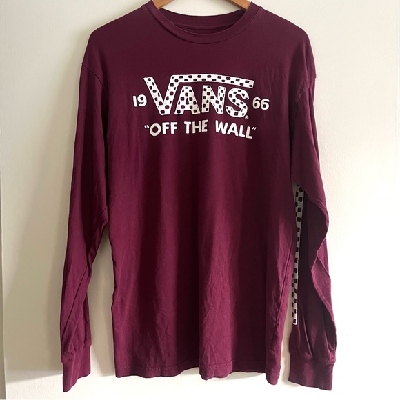 Vans Tops - ❄️ SOLD ❄️ Vans Graphic Long Sleeve T-shirt - checkered